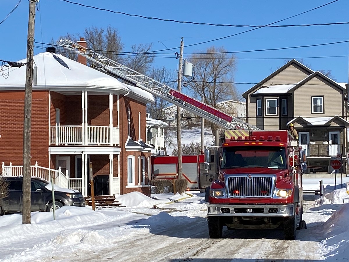 Feu de cheminée rapidement maîtrisé