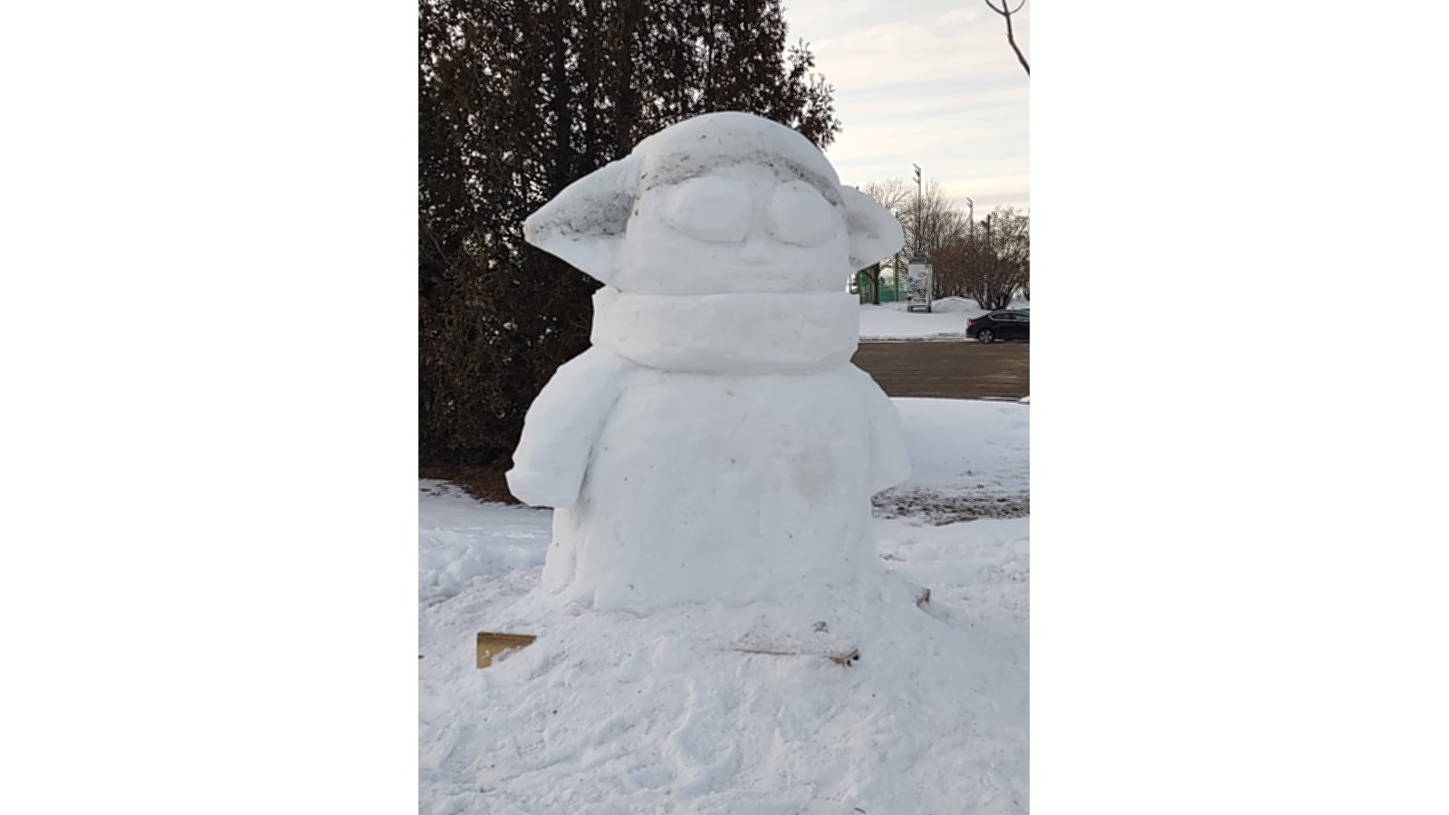 Des artistes et familles de Val-des-Sources se sculptent un peu de bonheur hivernal