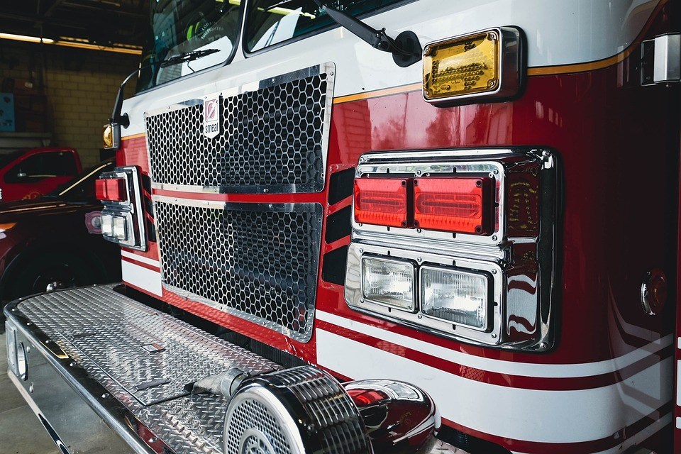 Le mode autonettoyage d’une cuisinière provoque un incendie