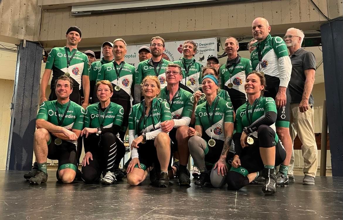 Il y avait beaucoup de fierté chez les quinze cyclistes qui ont réussi le défi.