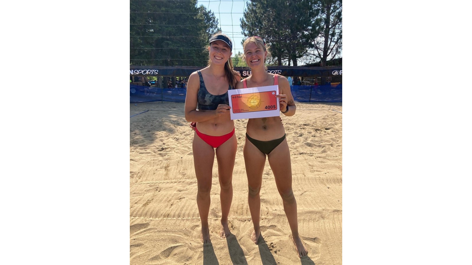 Audrey Gauthier et Laura Côté-Collin. 