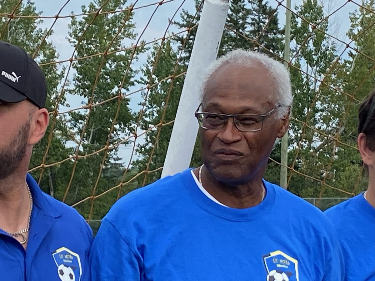 Les responsables de l’activité ont profité de l’occasion pour rendre un hommage particulier à un bénévole émérite, Gérard Robinson.