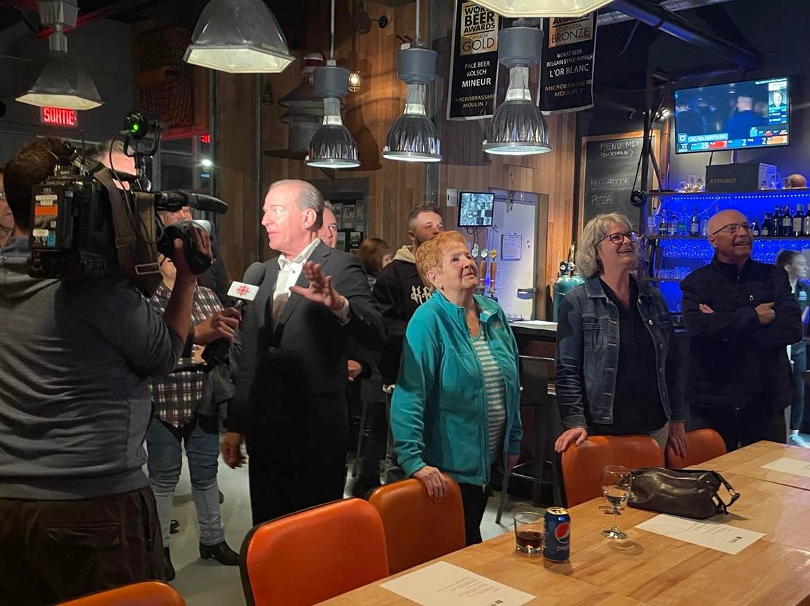 André Bachand avec une majorité de 12 000 votes