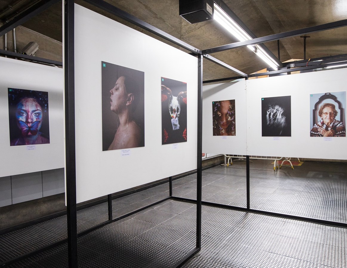 Une exposition d’arts visuels à la Poudrière