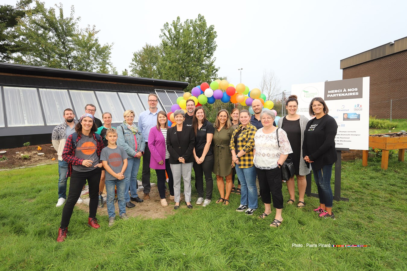 Le projet Tourno-serre inauguré à l’école du Tournesol