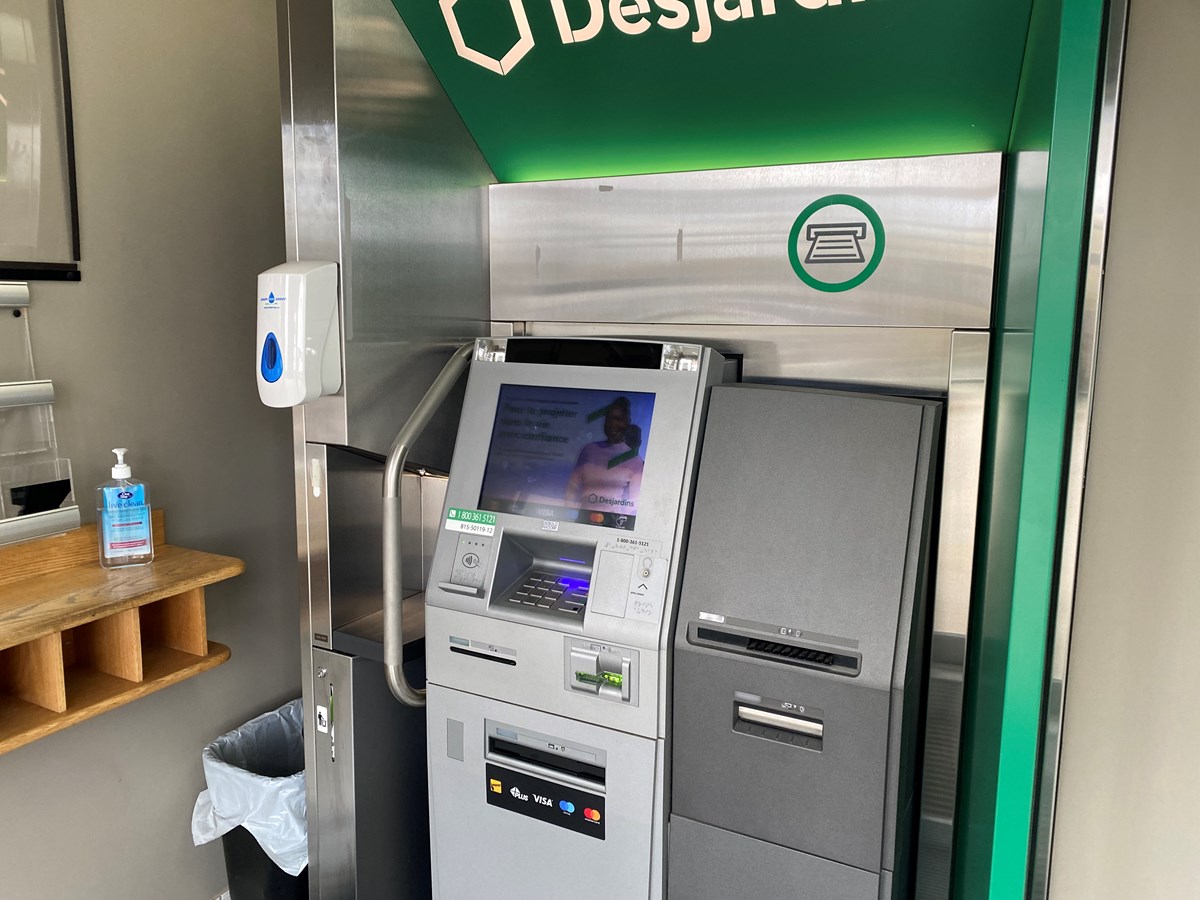 Plusieurs sont en désaccord avec cette décision prise par les dirigeants de Desjardins.