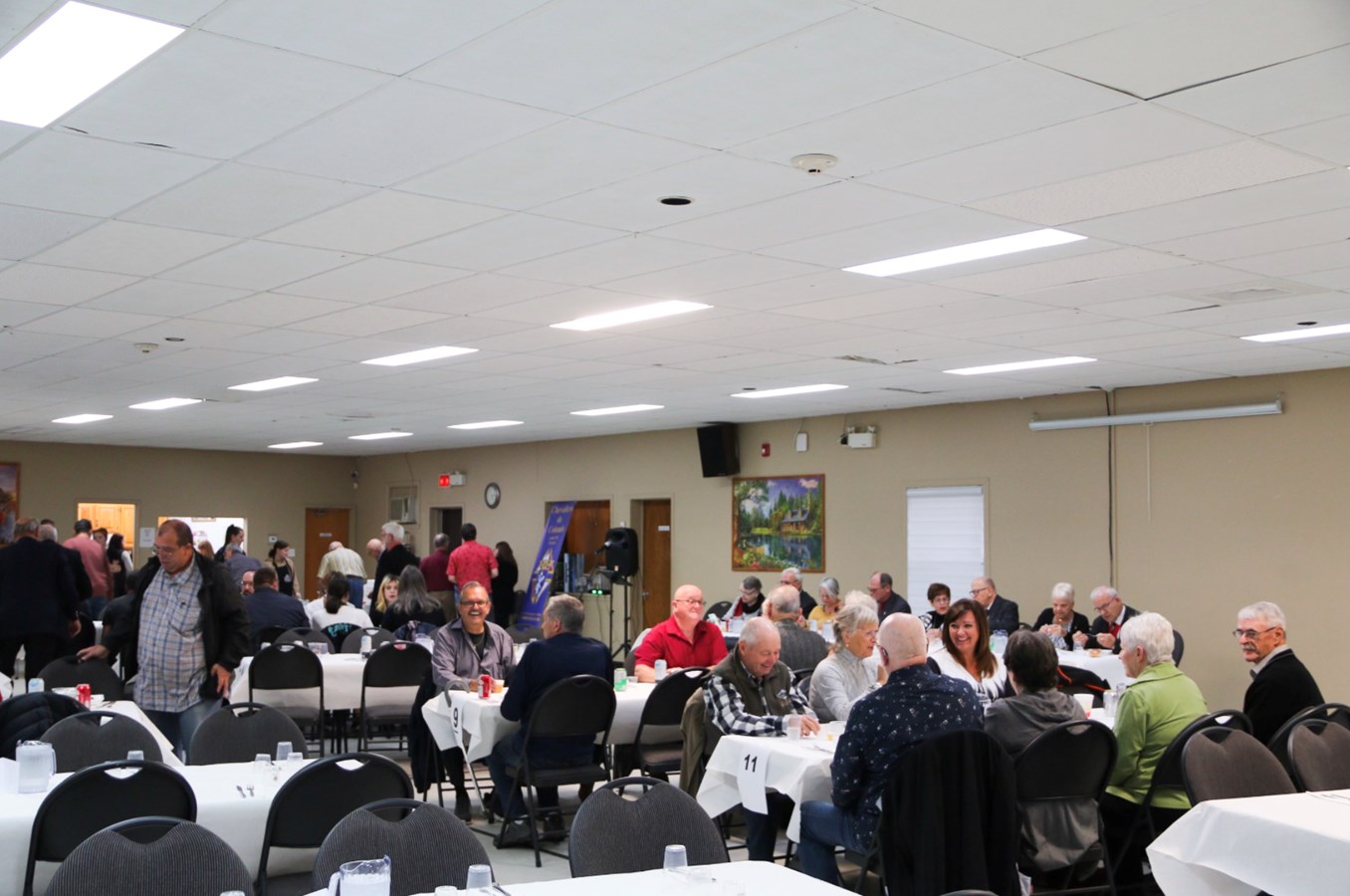 En octobre, les Chevaliers de Colomb de Richmond ont organisé une Dégustation de Bières et Saucisses