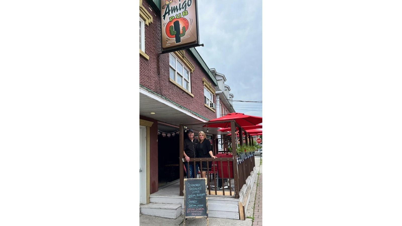 Caroline Langlois est associée à Stéphane Drapeau dans cette affaire.