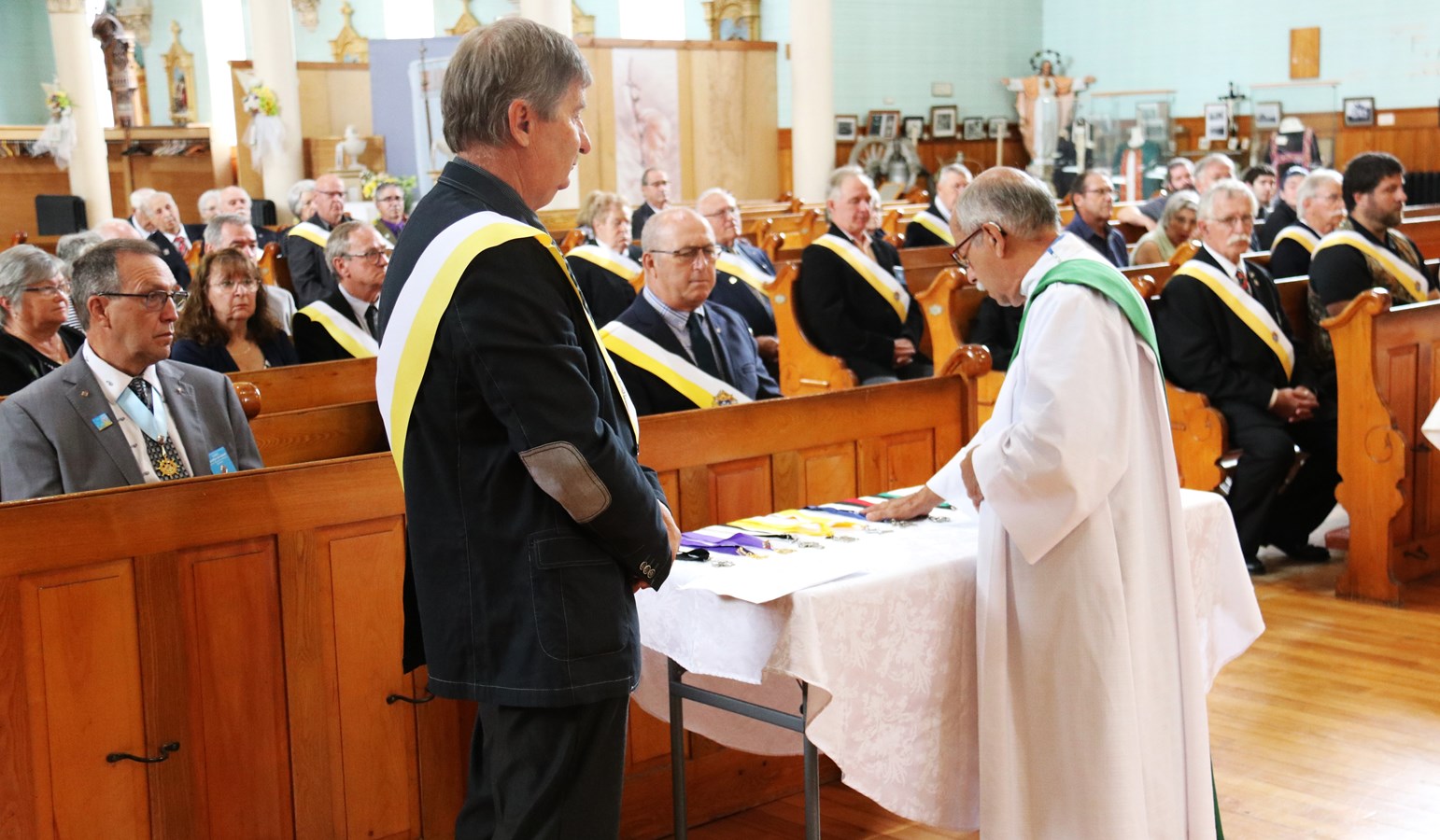 Célébrée par l’Aumonier Yves Bpurassa, Diacre à la paroisse Cœur-Immaculé de Marie, la cérémonie s’est déroulée en l’église Saint-Hippolyte de Wotton.