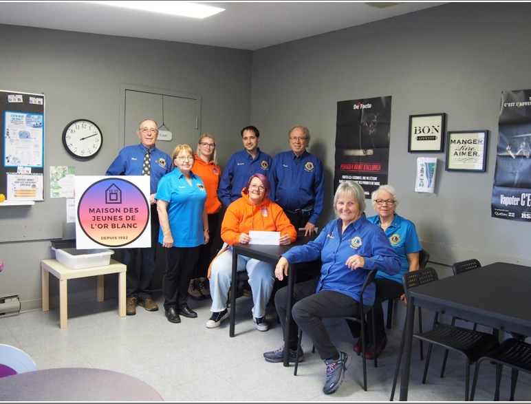 Marc DesRosiers, Pauline Dubois-Landry, Jade Lambert, Yannick Boisvert-Boucher, Maryse Viens, Denis Brouillard, Gaétane Baron et Lucie Gagné.
