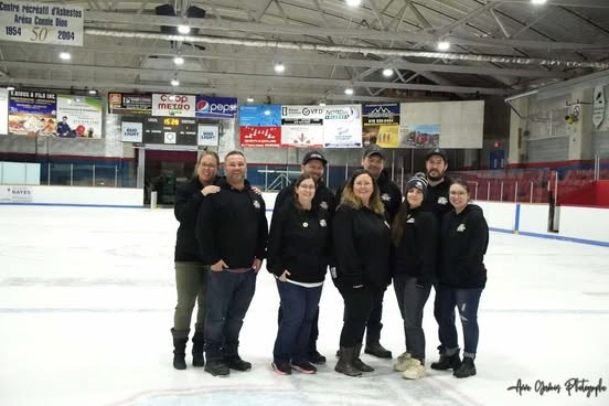 Un succès sur toute la ligne pour le tournoi de hockey M9 de Val-des-Sources