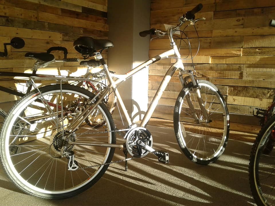 En 20 ans, Action Sport vélo a recyclé plus de 550 000 tonnes de matière et a contribué à l’insertion sociale et professionnelle de plus de 450 personnes.