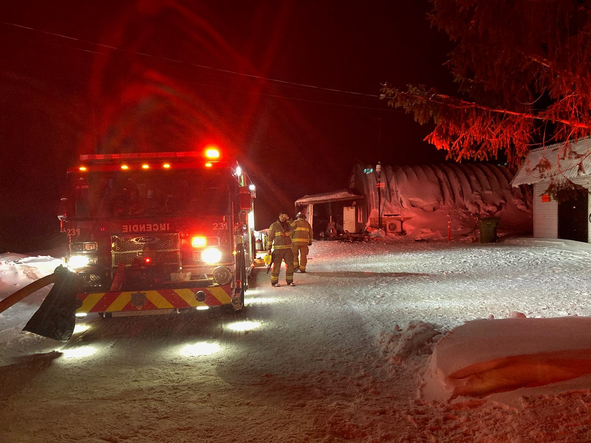 Début d’incendie contrôlé dans le secteur du rang 9 à Val-Joli
