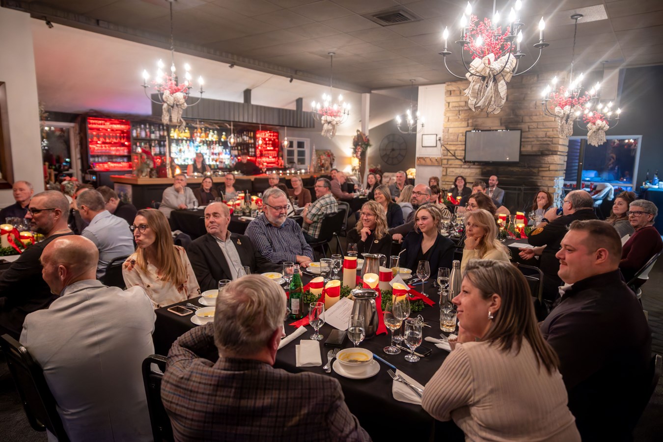 Le Souper des maires et mairesses accueille 60 personnes à Richmond