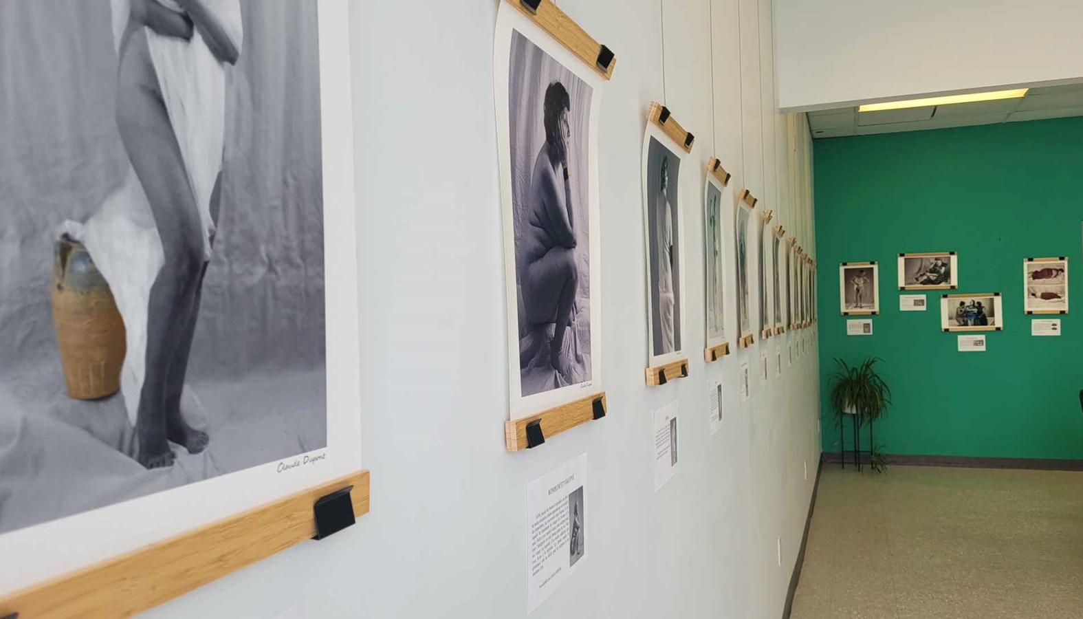 Une exposition de photos mettant en scène 18 femmes de la région est présentement ouverte au public pour se poursuivre tous les mercredis de 13 h 30 à 16 h 30 jusqu’au 28 avril prochain.