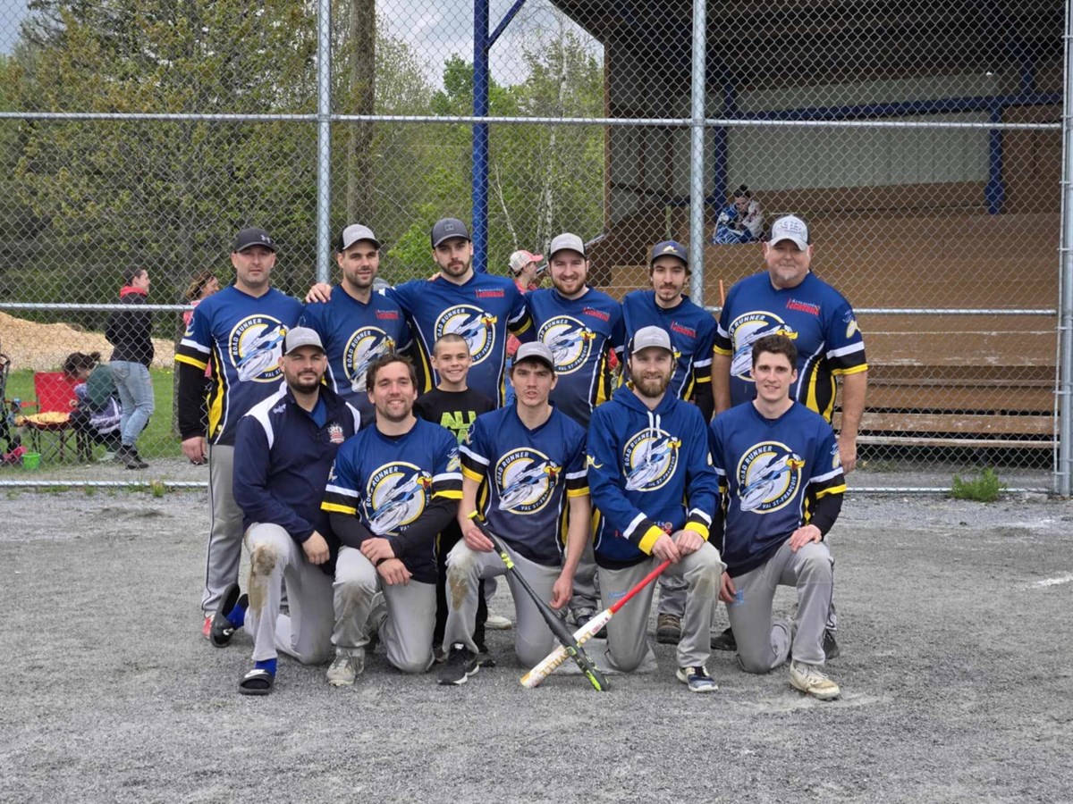 Le premier tournoi de la saison du circuit D Estrie couronne ses champions sous la pluie