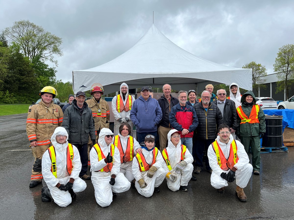 Cette activité est possible grâce à l’aide précieuse de bénévoles de la Maison des jeunes L’Initiative de Valcourt, qui sont au rendez-vous depuis plus de 25 ans déjà.