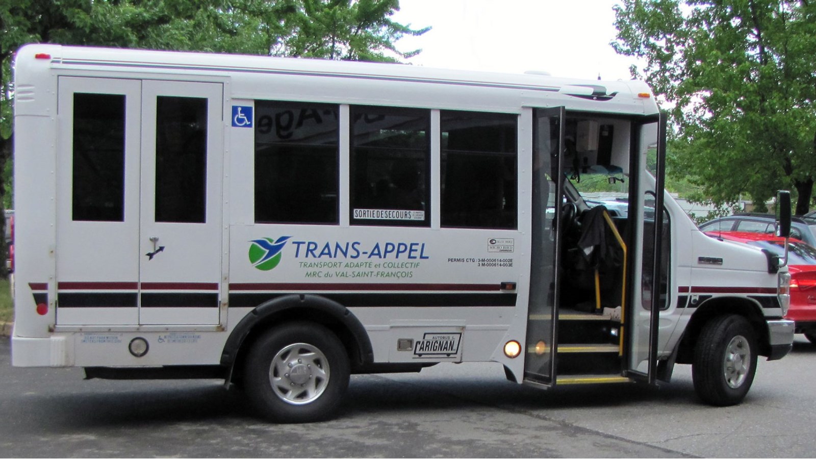 Depuis janvier 2025, les services de transport collectif sont gratuits et ne dépendent plus de financement.