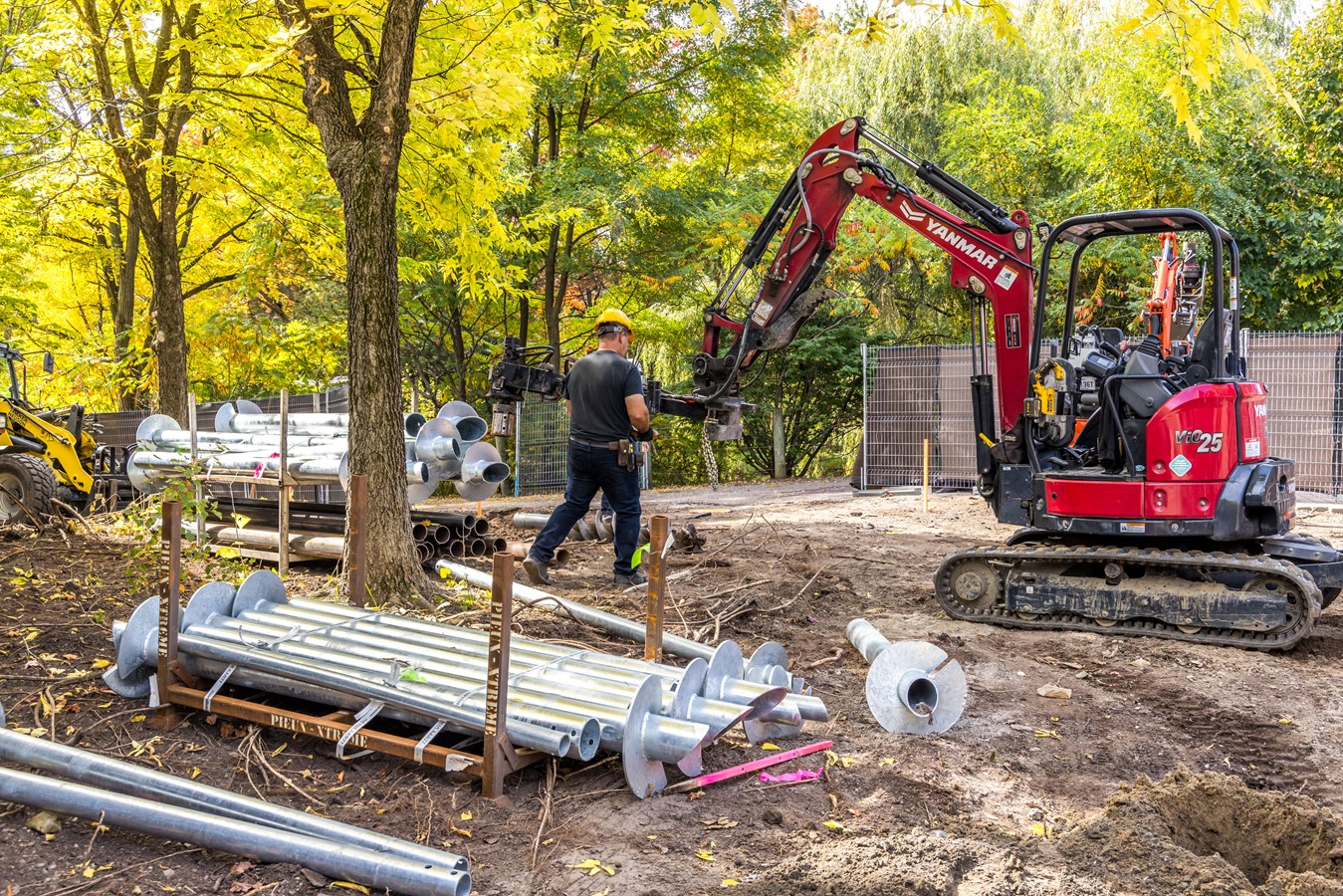 Aujourd’hui, Pieux Xtreme compte une cinquantaine de franchisés répartis au Québec, en Ontario et au Nouveau-Brunswick, tous approvisionnés directement à l’usine située sur la route 116 à Danville.