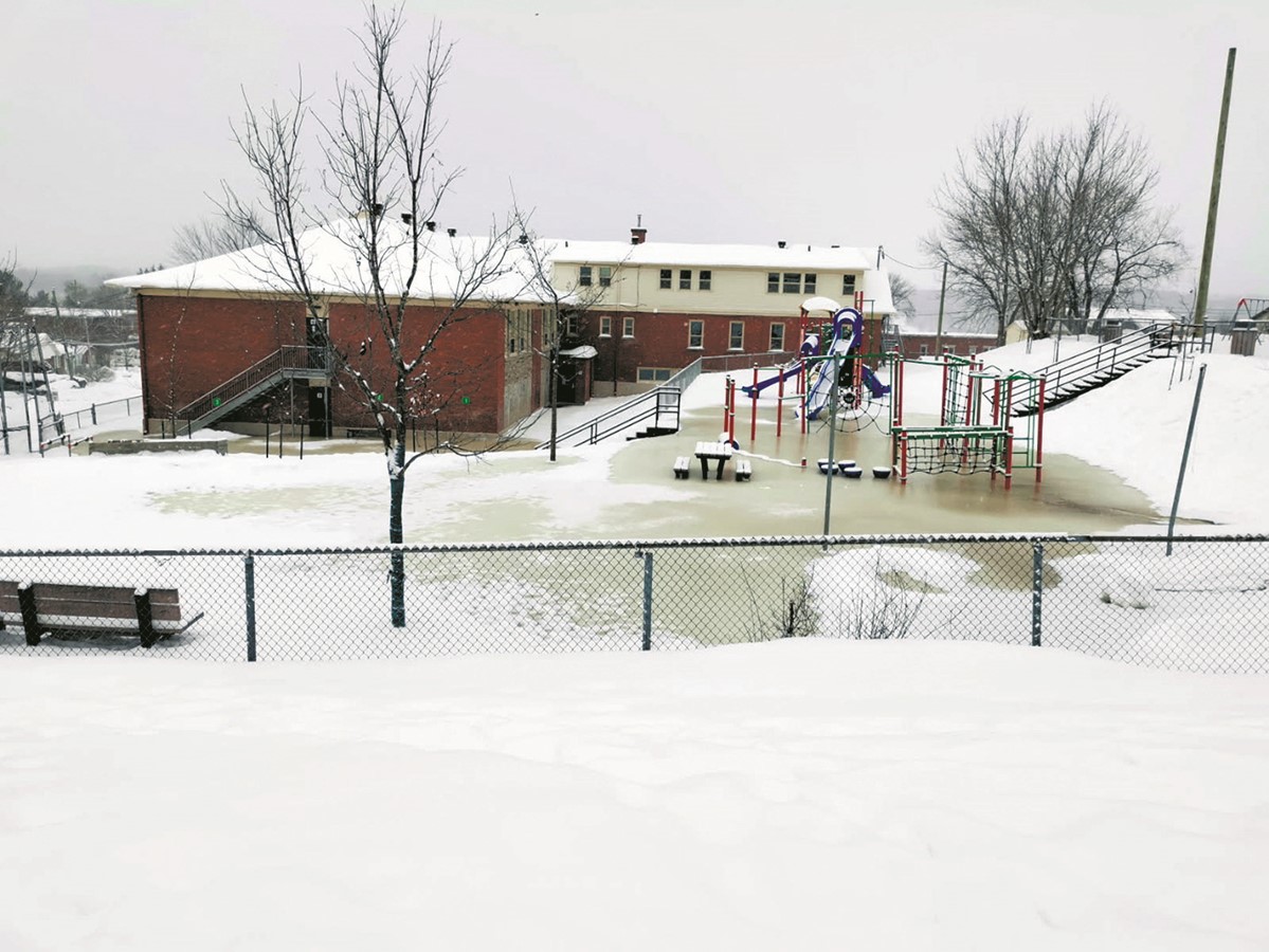 À l’exception du gymnase, aucun dégât n’a été constaté dans l’école.