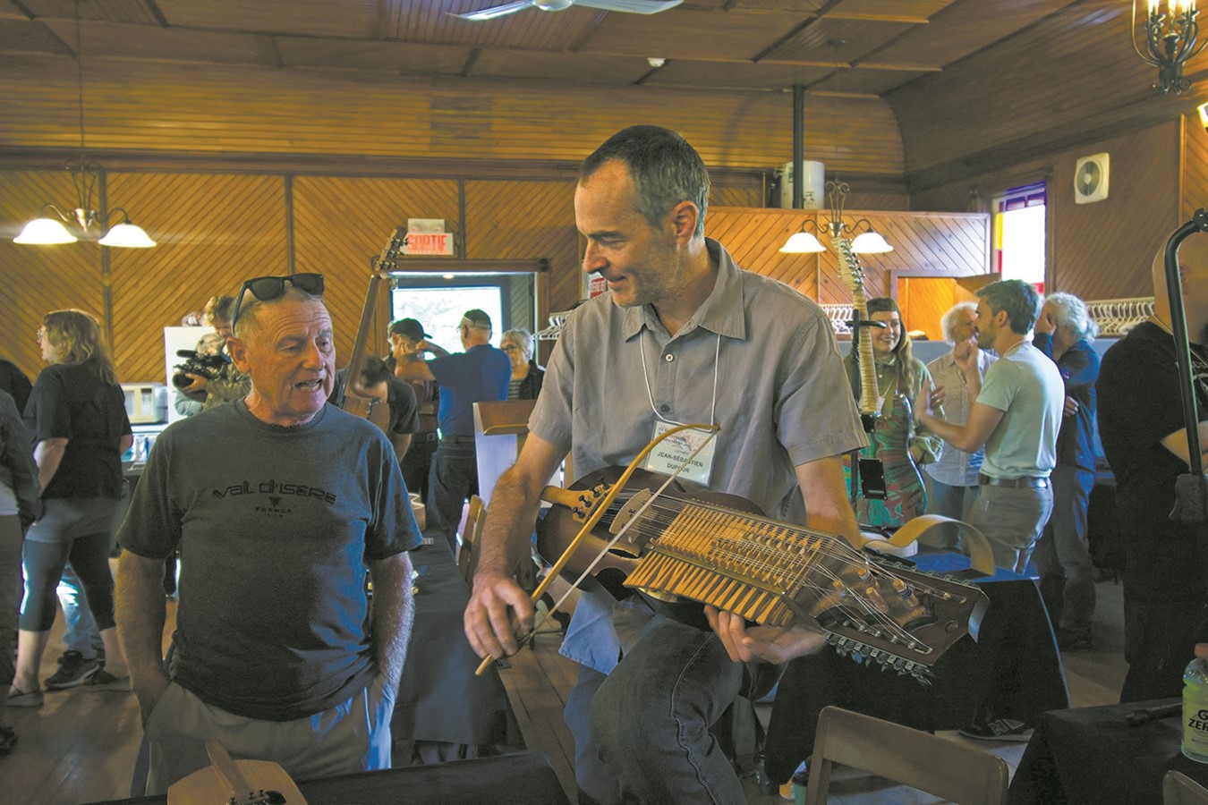 Une trentaine d’exposants au 4e Salon de la lutherie de Kingsbury