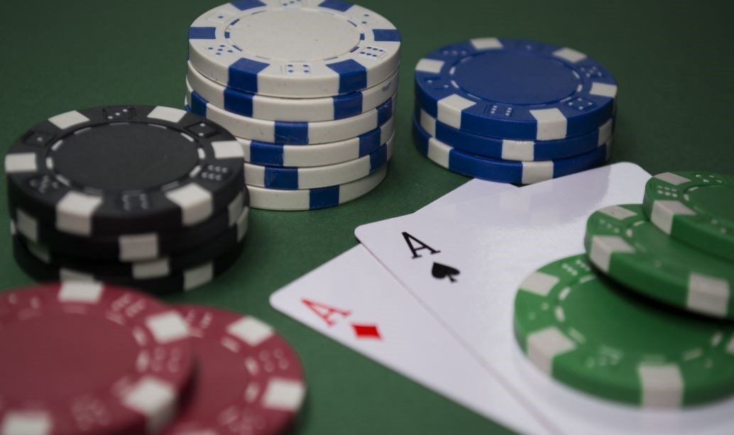 Un tournoi de poker organisé par solidarité envers les personnes touchées par le cancer