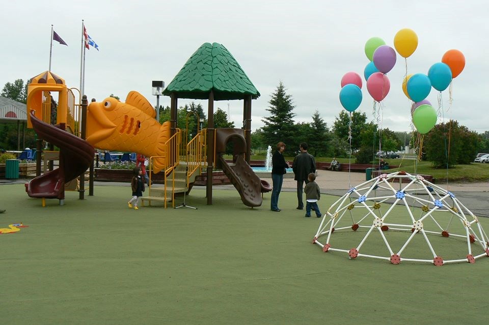 Les travaux dans l'aire de jeux du parc Beauséjour débutent le 11 juin