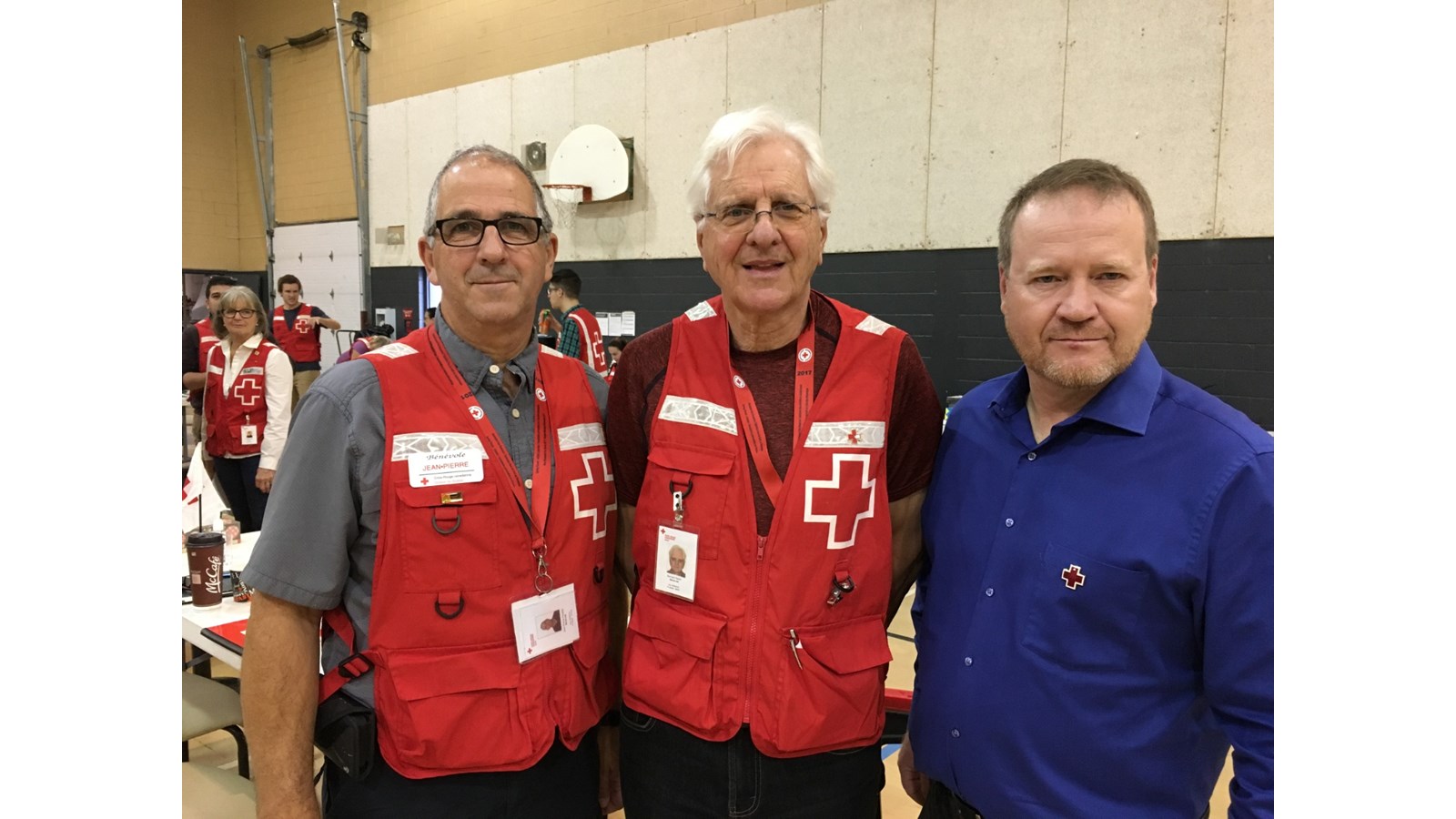Tornades à Gatineau : Des bénévoles Croix-Rouge de Rimouski prêtent main-forte à leurs collègues de l'Outaouais