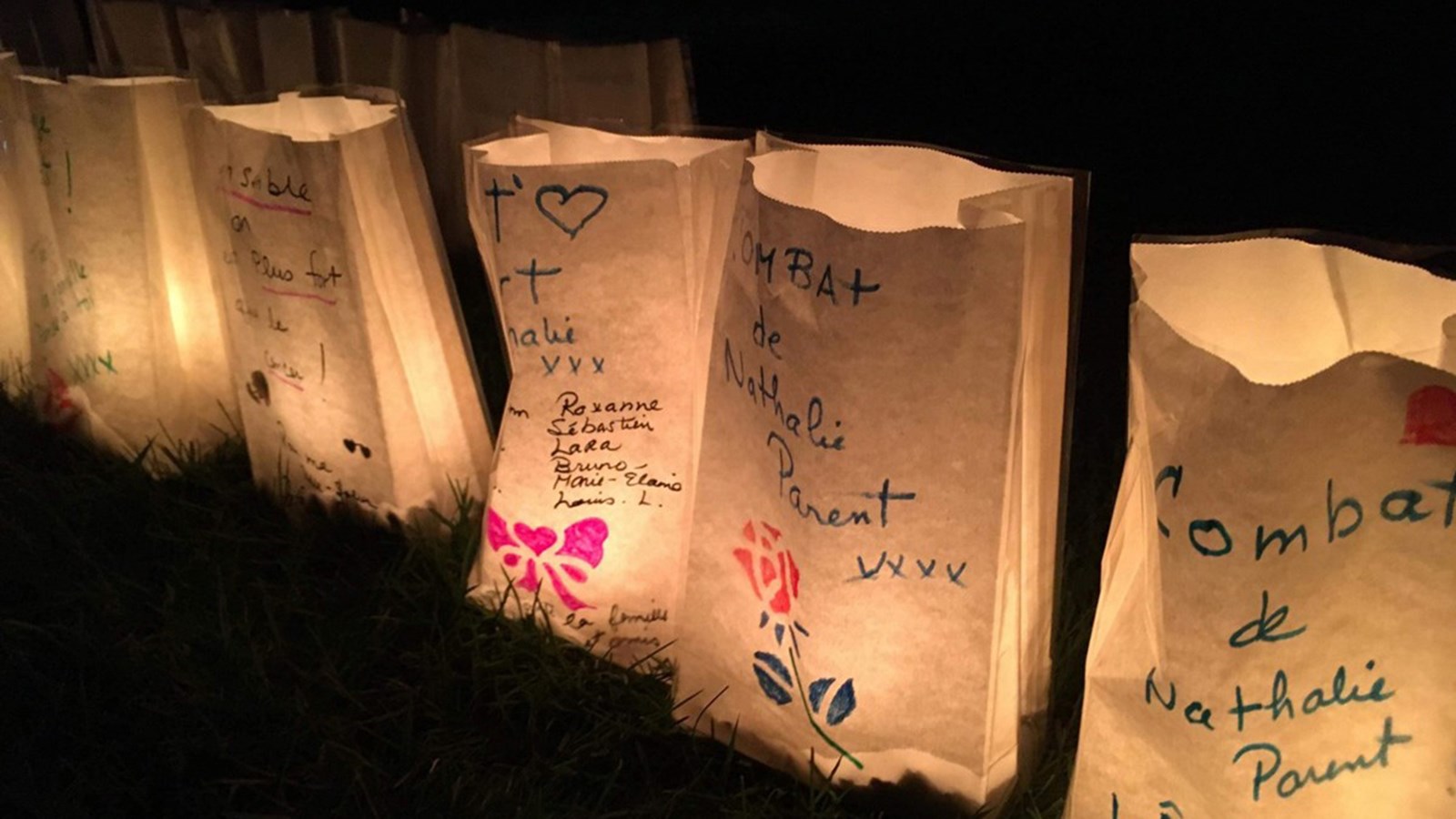 Les milliers de luminaires achetés pour soutenir la cause n'illumineront pas le parcours des marcheurs cette année. 