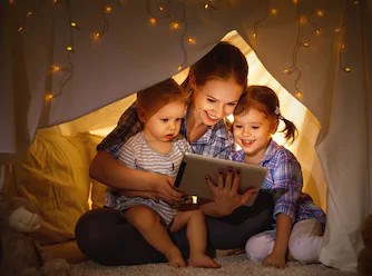 Le Carrousel international du film de Rimouski en ligne dès la semaine prochaine présentera, du 21 au 24 mai en ligne, une sélection de huit courts métrages internationaux à destination des jeunes enfants et de leur famille.