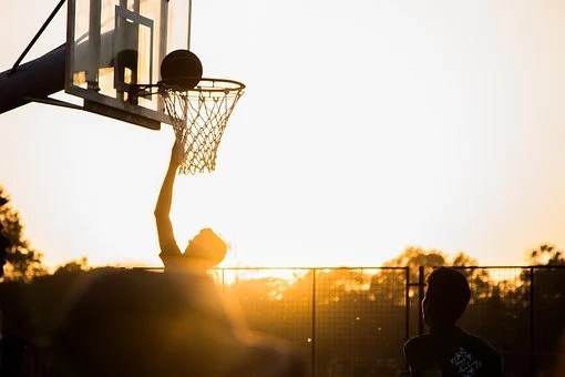 Les terrains sportifs extérieurs ouvrent progressivement à Rimouski