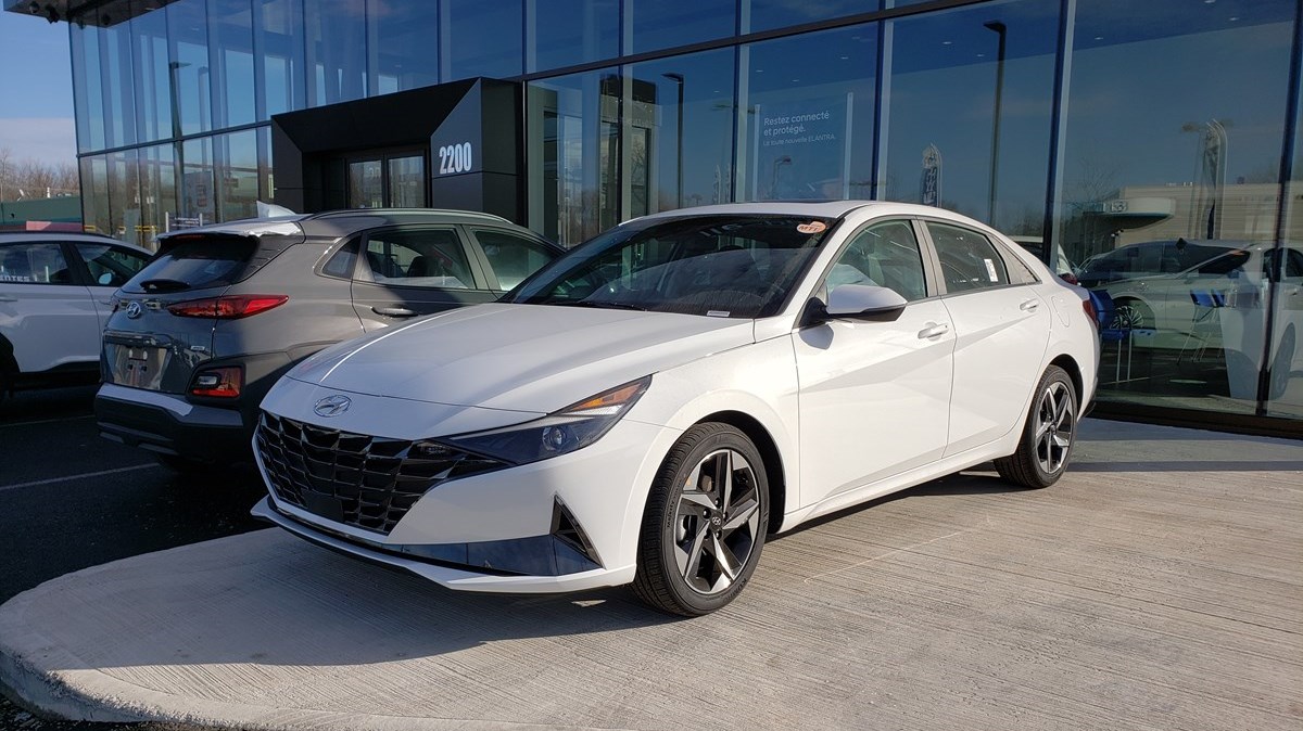 Elantra 2021 : Maintenant disponible en version hybride