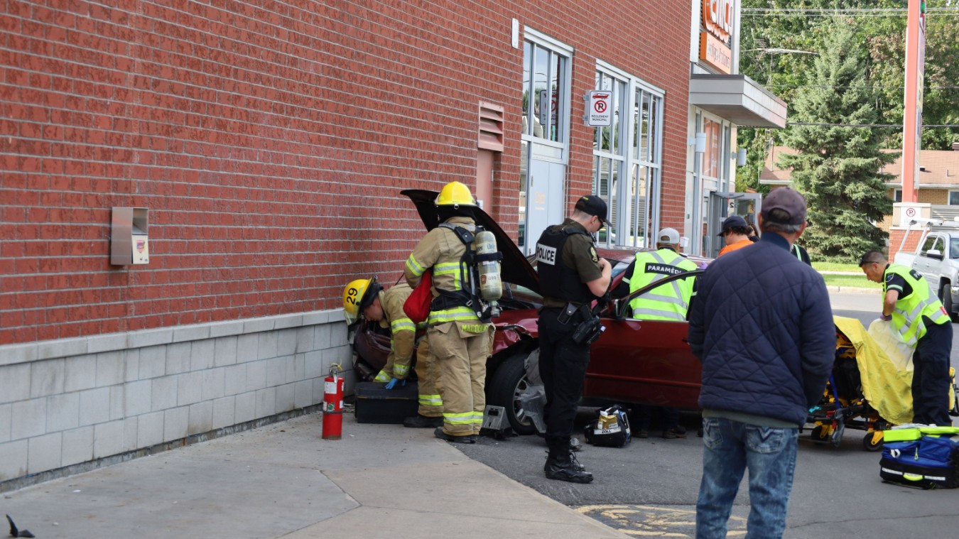 Accident iGA .jpg