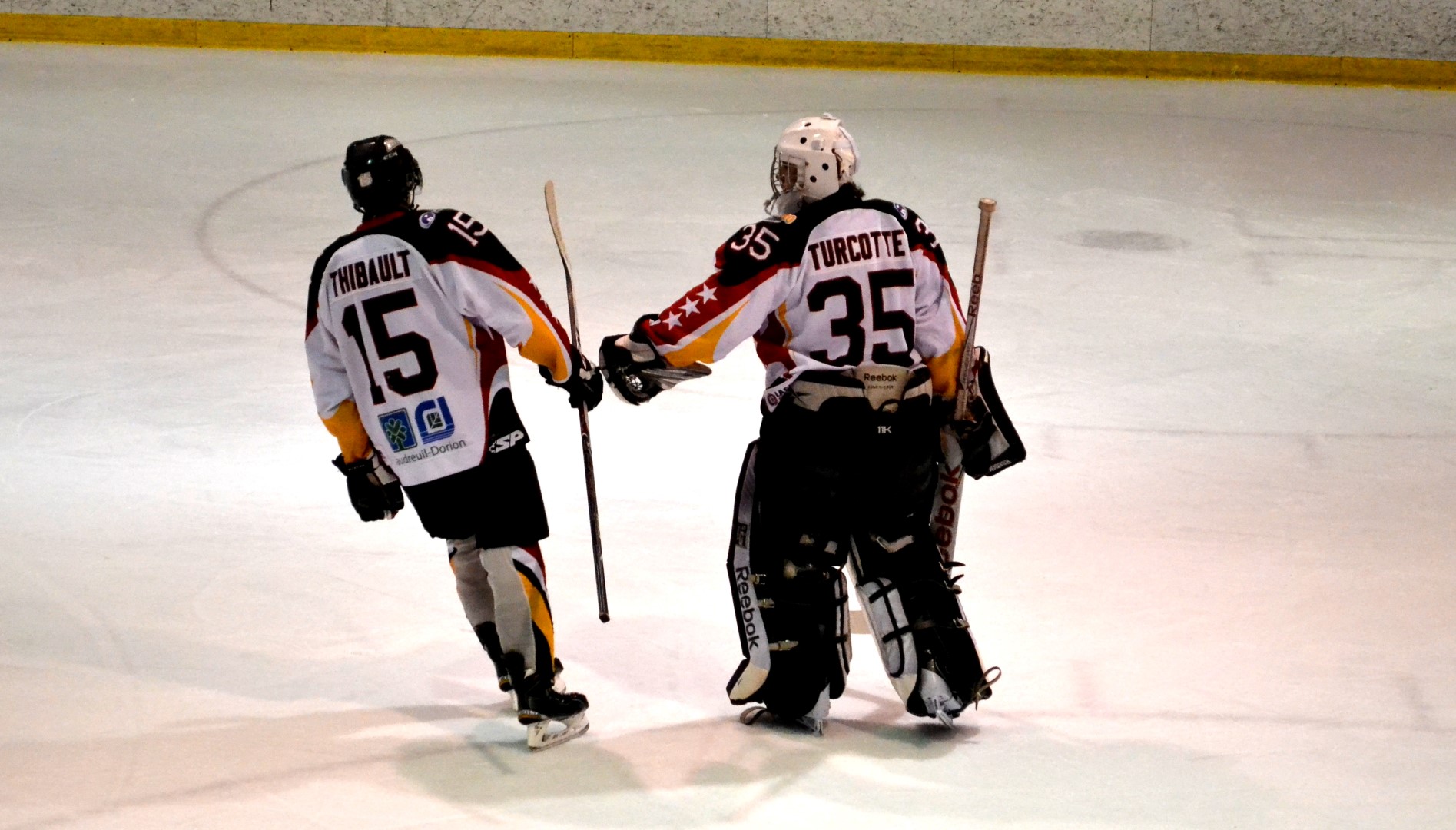 Un premier gain pour les Mustangs en cinq matchs
