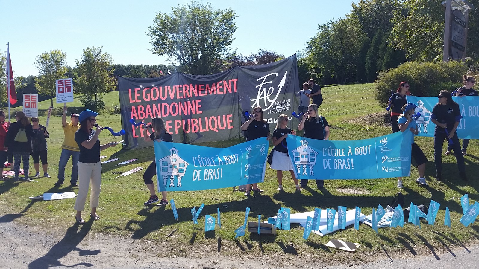 Un accueil peu chaleureux pour le ministre Coiteux à Notre-Dame-de-l’Île-Perrot