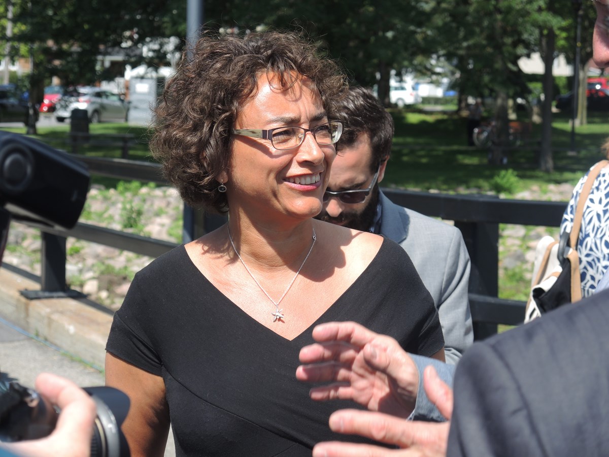 Claude DeBellefeuille veut la balance du pouvoir pour le Bloc québécois