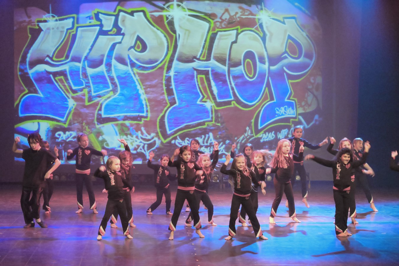 17 ans d'expérience, de création et de plaisir chez Danse Marc Charlebois