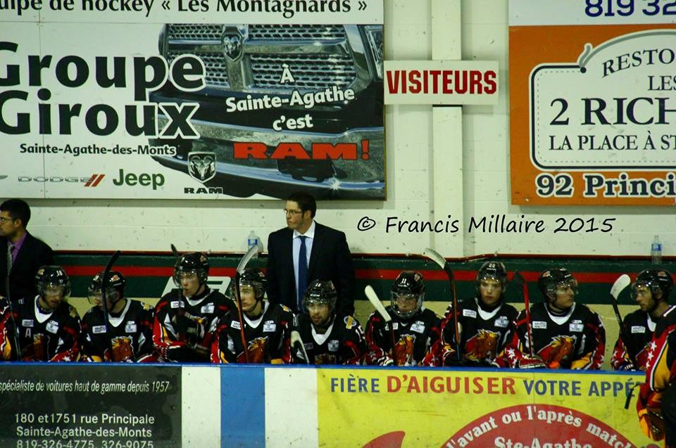 Les Mustangs perdent un marathon offensif