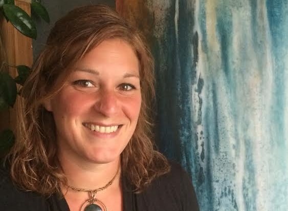4- Mélissa Campeau donnera un atelier d’art pour la clientèle adulte, le vendredi 18 mars.