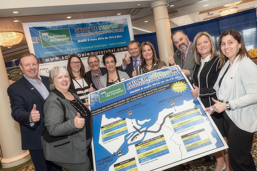 Photo, de gauche à droite : Sylvie Veilleux, Carrefour jeunesse-emploi de Vaudreuil-Soulanges; Gilles Boyer, Réseaux Emploi Entrepreneurship; Marie-Pier Trottier, CISSS de la Montérégie-Ouest; Michel Desjardins, Formagestique; Danielle Proulx, Emploi-Québec; Michel Charlebois, Emploi-Québec; Nathalie Clusiau, Collège de Valleyfield; Marc Roy, préfet suppléant de la MRC de Vaudreuil-Soulanges, Sonia Côté, Emploi-Québec; Martine Duranceau, Commission scolaire des Trois-Lacs. Absentes sur la photo : Karine Lechasseur, CLD de Vaudreuil-Soulanges et Chantal Faubert, Trudeau-Dupré.