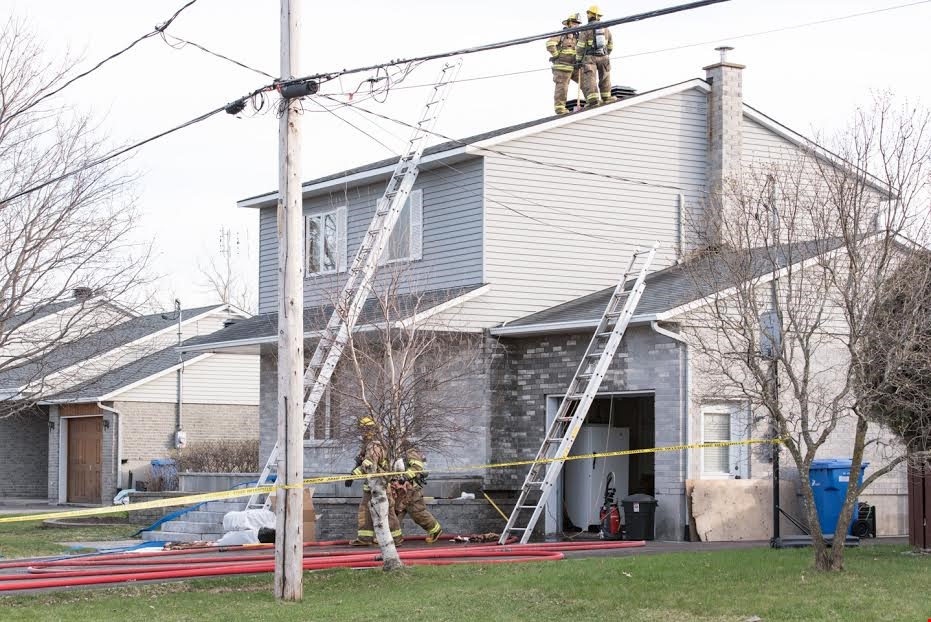 Incendie dans un garage de Vaudreuil-Dorion