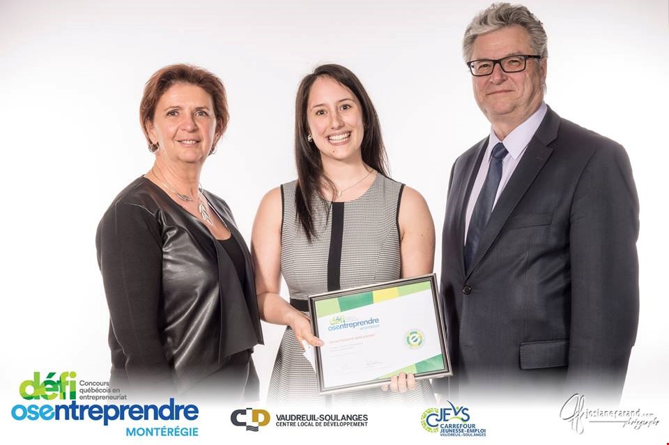 Diane Morin (Multi-Centre Saint-Charles, commanditaire), Geneviève La Flèche, Jacques Larue (Ministère de l'Économie, de la Science et de l'Innovation, commanditaire)
