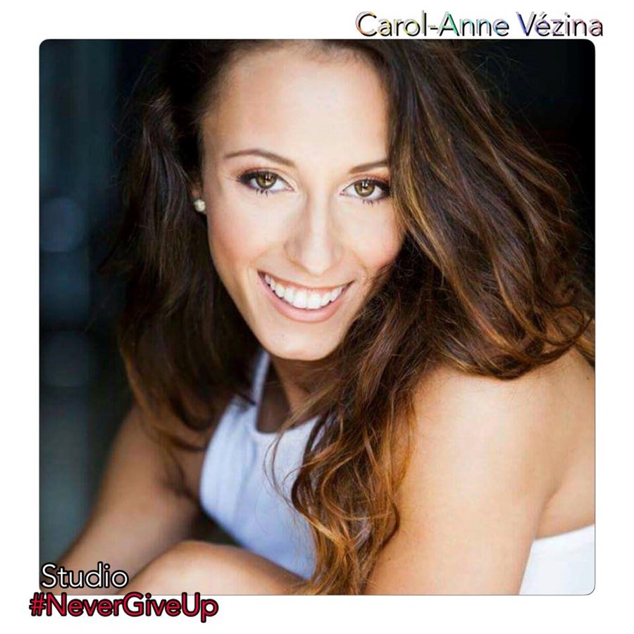 Un workshop au nouveau studio de danse ‪#‎NeverGiveUp‬ 