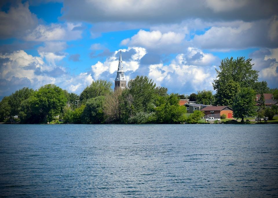 Découvrez l’histoire maritime du fleuve Saint-Laurent situé entre Les Cèdres et St-Timothé