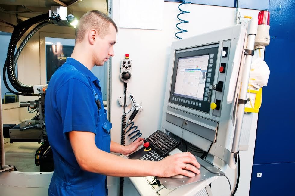 Une AEC en Fabrication mécanique voit le jour au Collège de Valleyfield