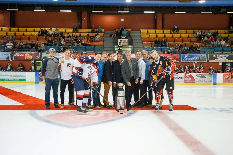 Les Mustangs perdent leur premier match