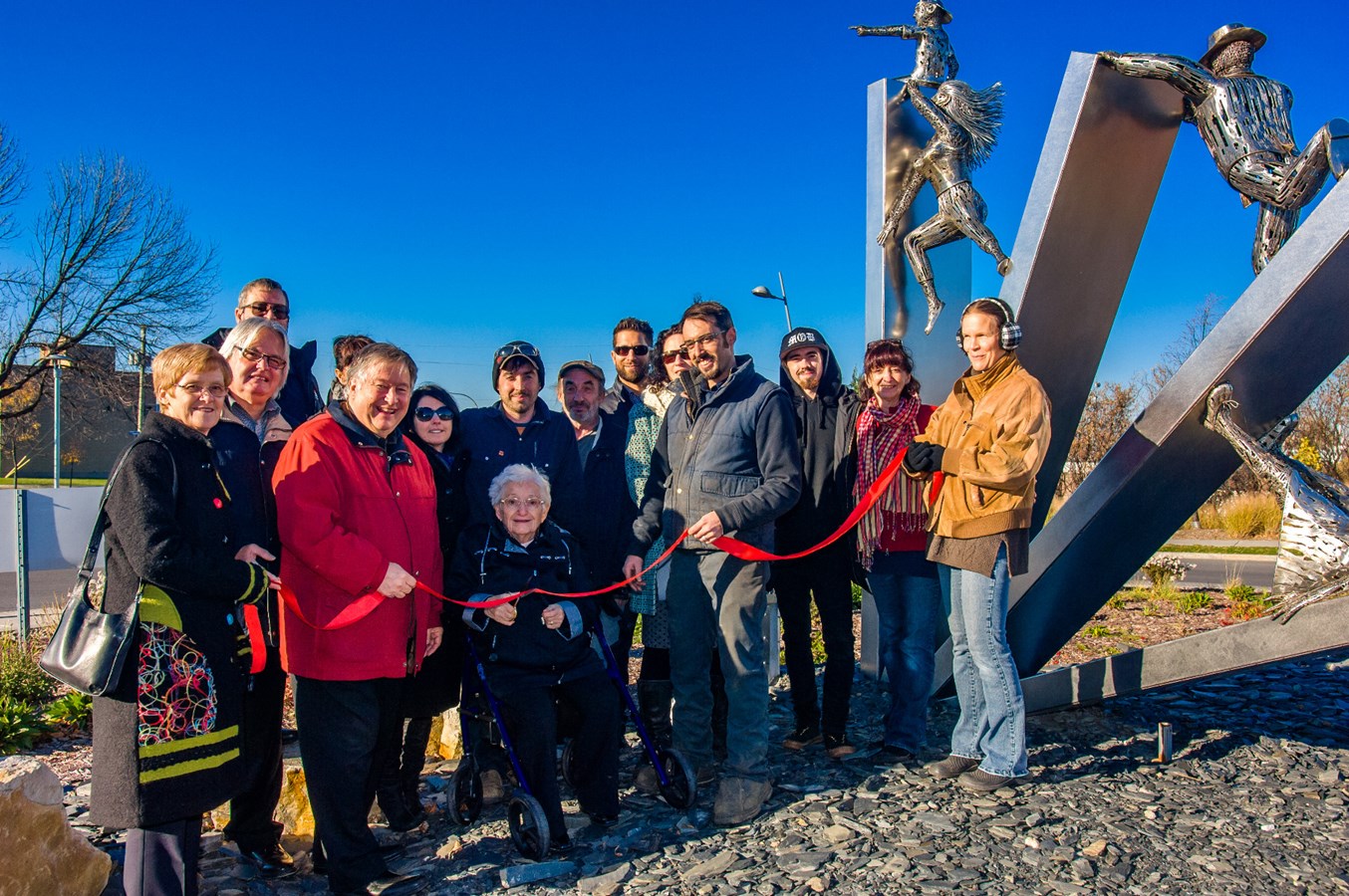Valleyfield s'offre une oeuvre monumentale sur un carrefour