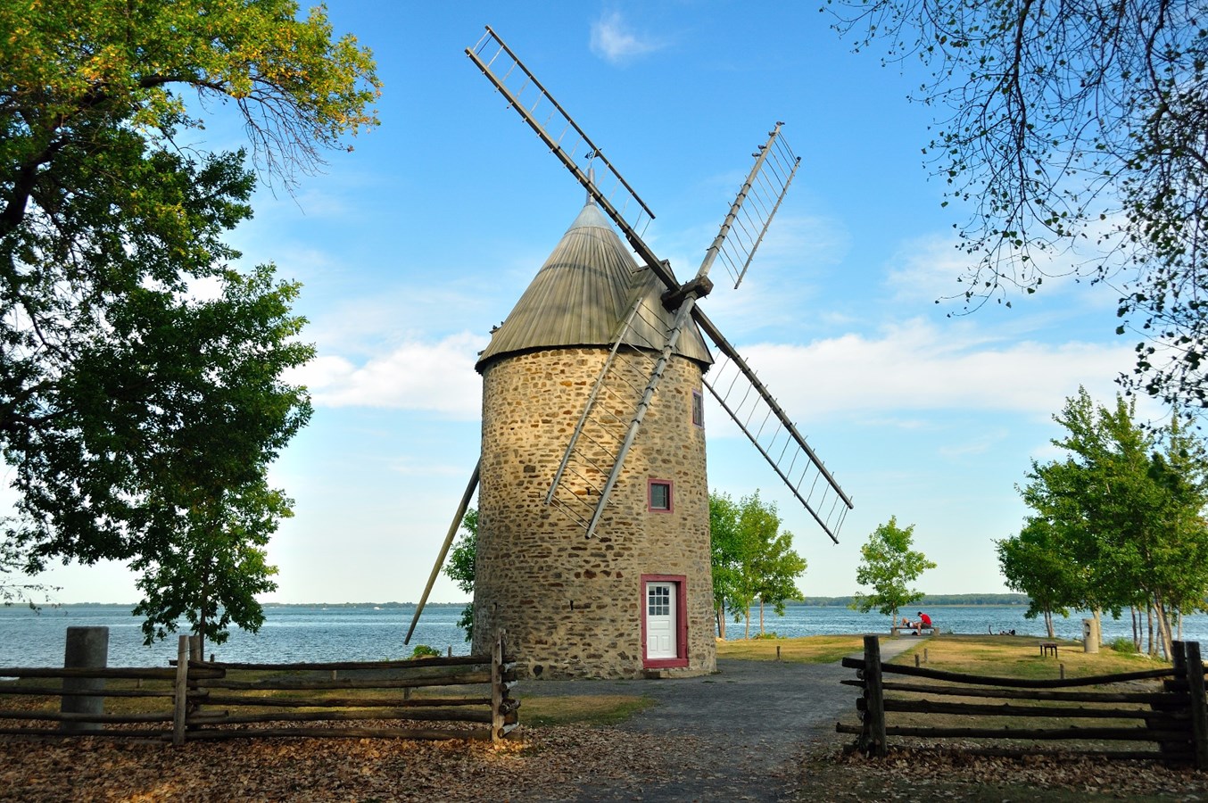 La Ville de Notre-Dame-de-l'Île-Perrot invite ses citoyens à acheter local.