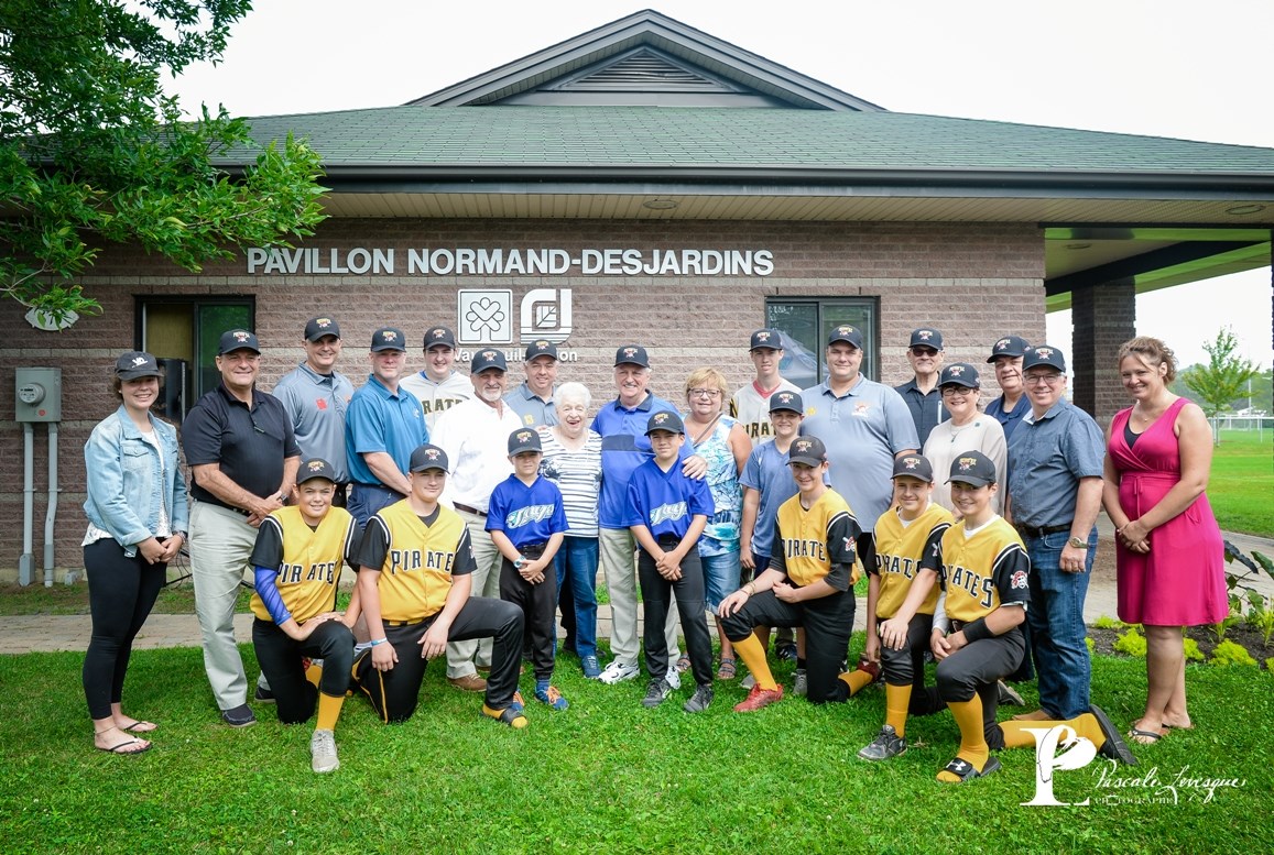 Le « Pavillon de Dorion-Gardens » devient le « Pavillon Normand Desjardins»