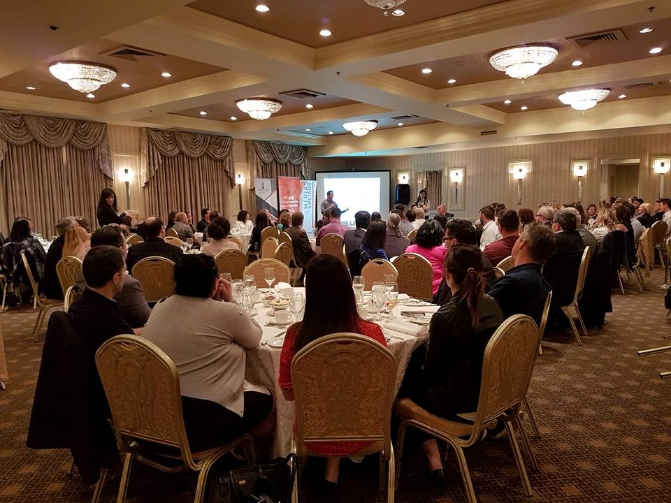 L'AGAVS frappe fort avec la conférence de Luc Poirier